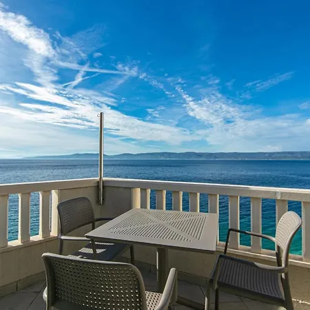 By The Sea Pisak, Omis - 7520 Daire *