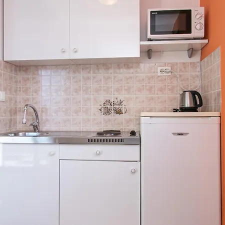 Daire By The Sea Pisak, Omis - 7520 Mimice