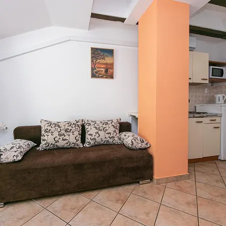 By The Sea Pisak, Omis - 7520 Daire *